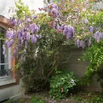 Residence Bains Callou Situee Face Aux Thermes