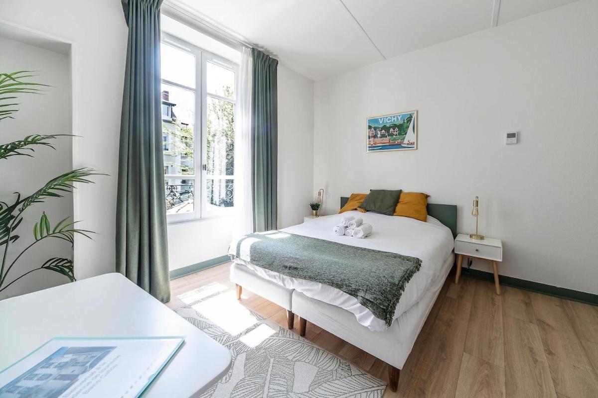 Bains Callou Situee Face Aux Thermes Appartement